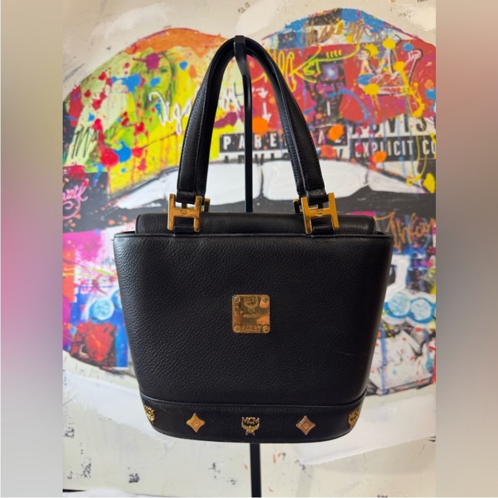 MCM 💯% Authentic Vintage MCM Black Leather Flap Bucket Tote - Picture 5 of 16